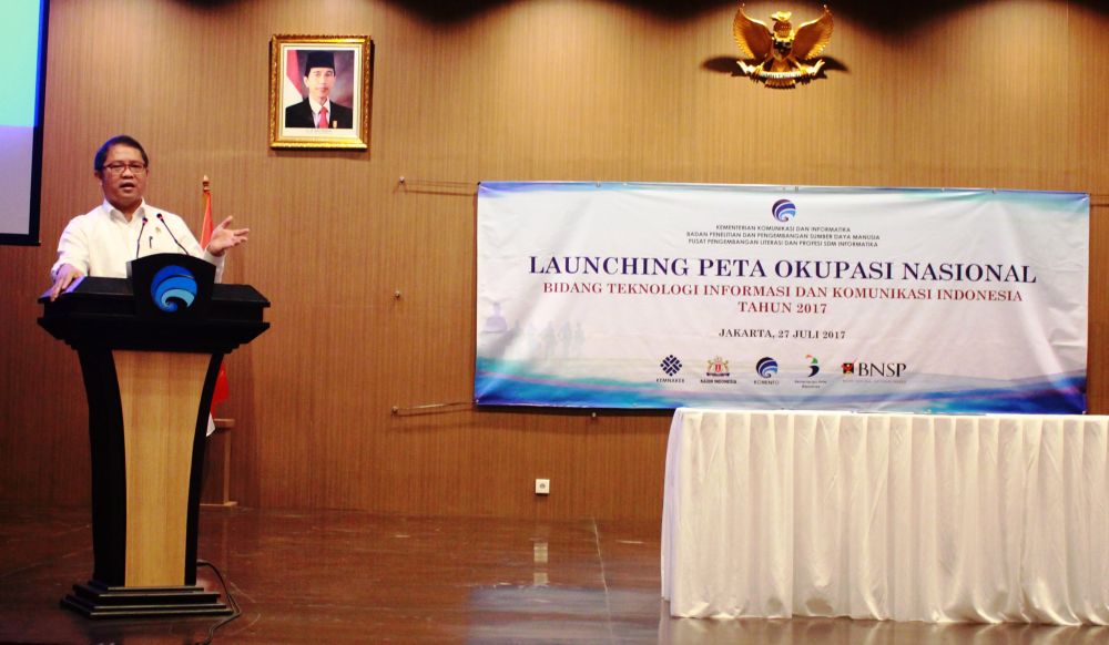 Gambar: Menteri Komunikasi dan Informatika, Rudiantara, menyampaikan sambutannya sebelum diluncurkan Peta Okupasi TIK 2017