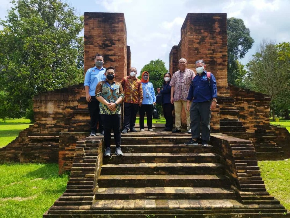 Gambar: Kunjungan ke Candi Muaro Jambi