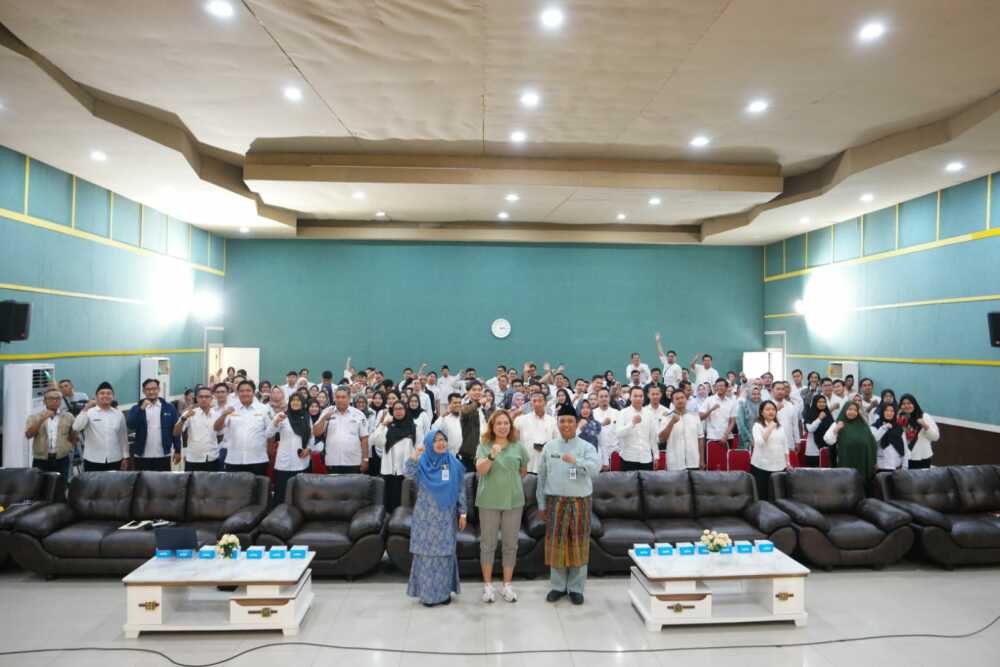 Gambar: Foto Kegiatan Penutupan Pelatihan Government Transformation Academy di Provinsi Riau
