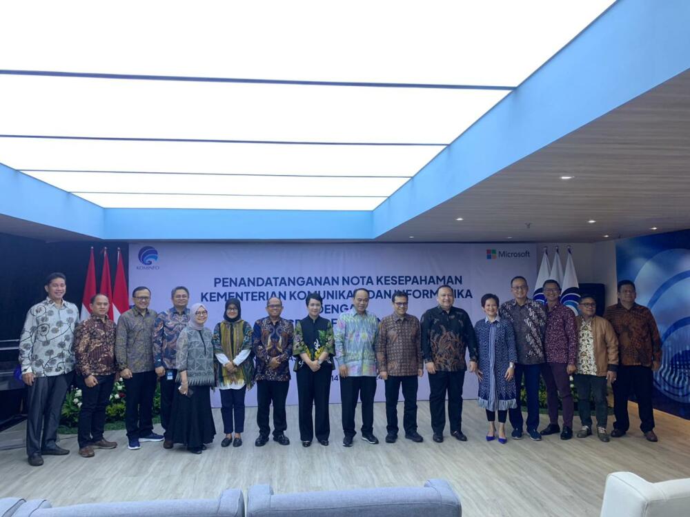 Gambar: Foto Kegiatan Pendatanganan Nota Kesepahaman Kementerian Komunikasi dan Informatika dan Microsoft untuk Mengakselerasi Transformasi Digital di Indonesia