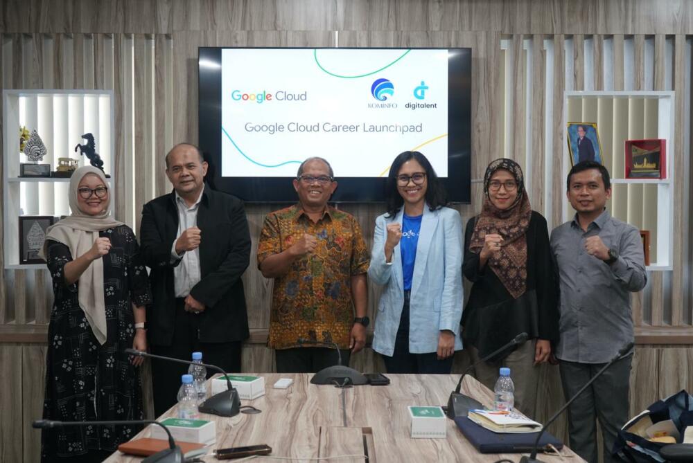 Gambar: Foto Rapat Kerjasama BPSDM Kominfo dan Google dalam Mencetak Talenta di Bidang Cloud