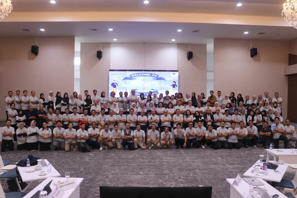 Gambar: Foto Kegiatan Rapat Koordinasi dan Malam Apresiasi Badan Pengembangan SDM Kementerian Kominfo  Tahun Anggaran 2024 