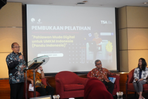 Kepala Badan Litbang SDM KemenKominfo Membuka Pelatihan TSA Pahlawan Muda Digital UMKM Indonesia x Micromentor