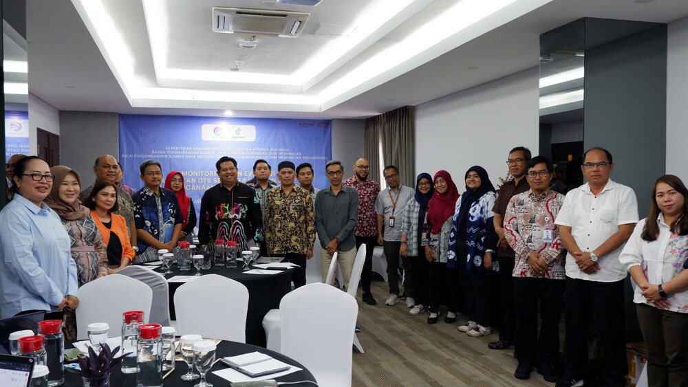 Gambar: Foto Bersama Monitoring dan Evaluasi Kegiatan Digital Talent Scholarship (DTS) Tahun 2023 dan Perencanaan Kegiatan DTS Tahun 2024. 