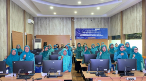 Pelatihan “Enhancing Women''s Digital Talents: Mastering Generative Artificial Intelligence bagi 1000 Wanita Indonesia”