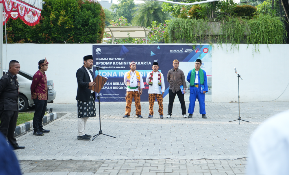 Gambar: Upacara peringatan HUT Republik Indonesia Ke-79. Sumber: dokumentasi BPSDMP Kominfo Jakarta (M. Rizki/P.A) 