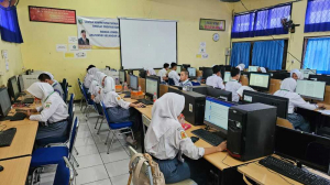 Pelatihan Thematic Academy (TA) di SMKN 7 Kab. Tangerang